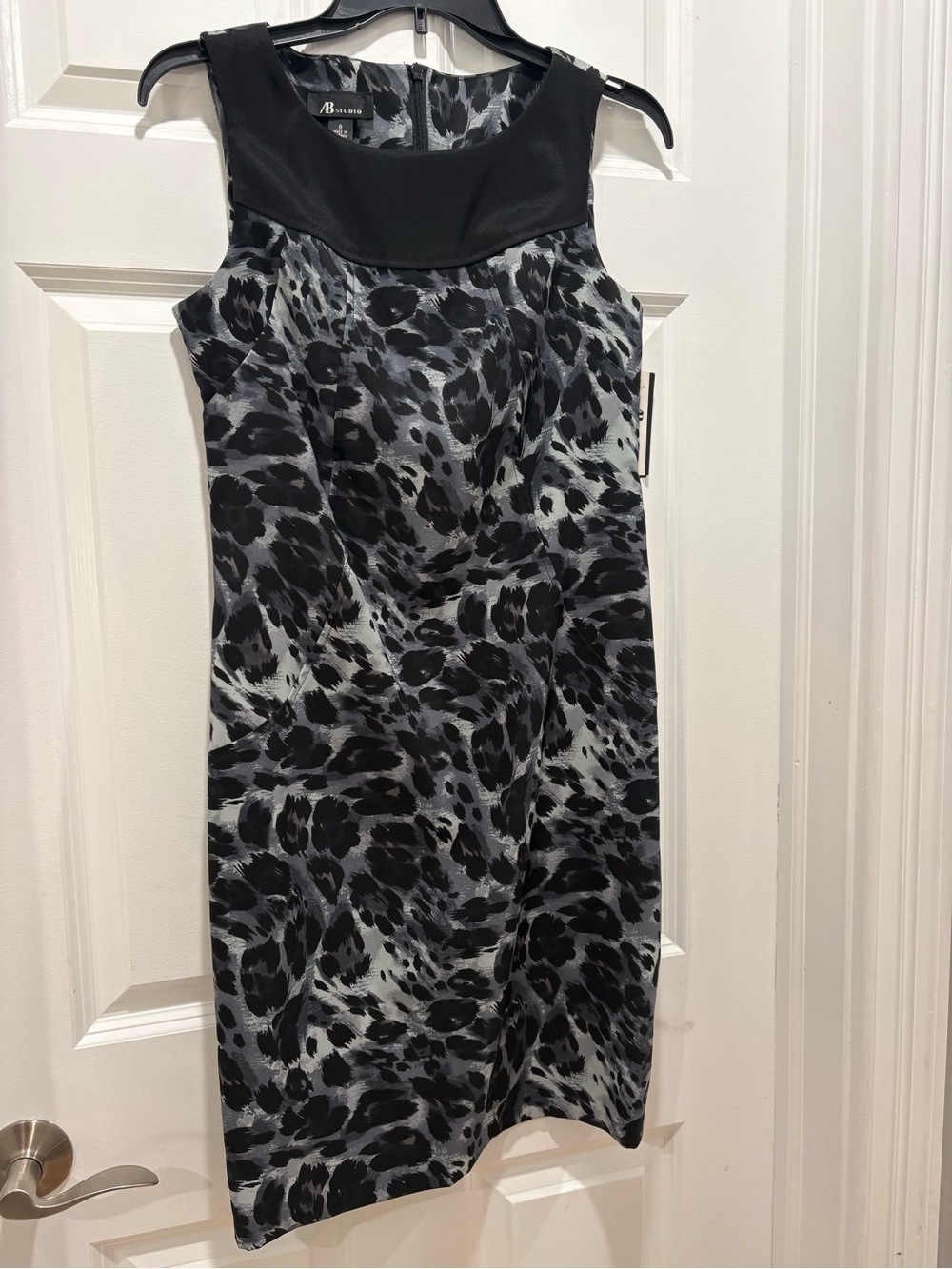 AB Studio Black & Gray Animal Print Sheath Dress